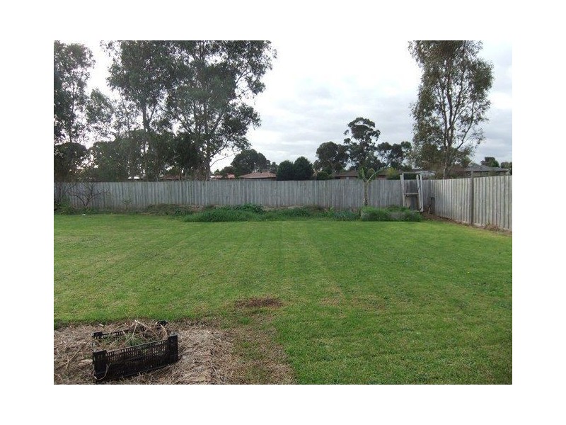 38 Branton Drive, Hampton Park VIC 3976