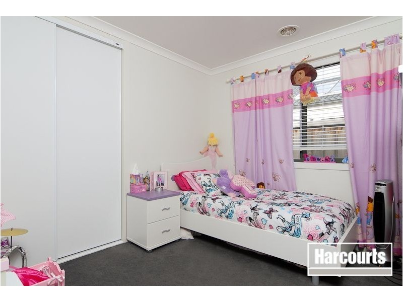 86 Silverwattle Drive, Lyndhurst VIC 3975