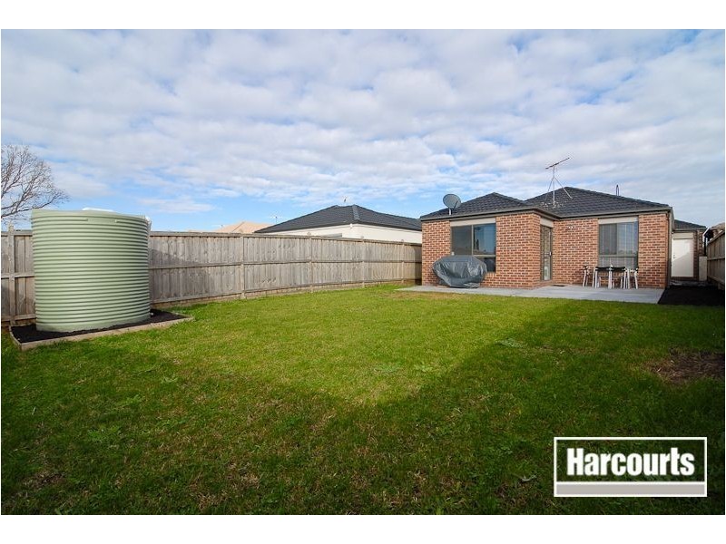 86 Silverwattle Drive, Lyndhurst VIC 3975