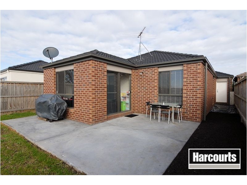 86 Silverwattle Drive, Lyndhurst VIC 3975