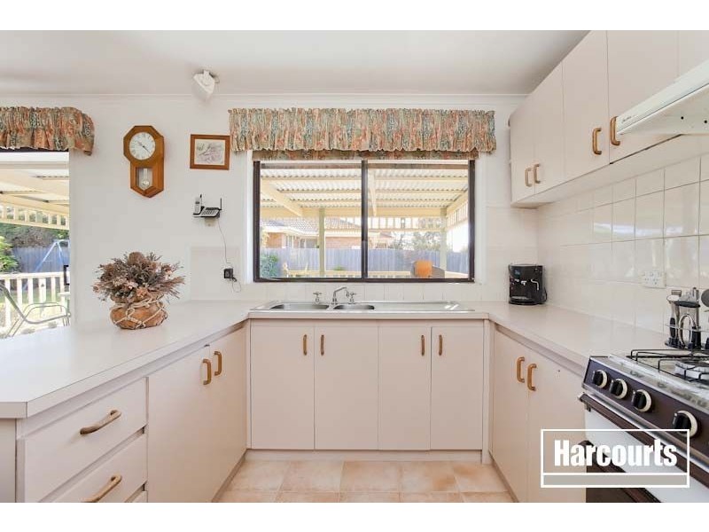 21 Lauren Drive, Hampton Park VIC 3976