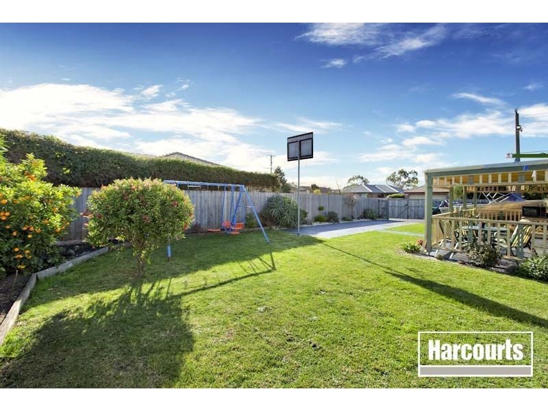 21 Lauren Drive, Hampton Park VIC 3976