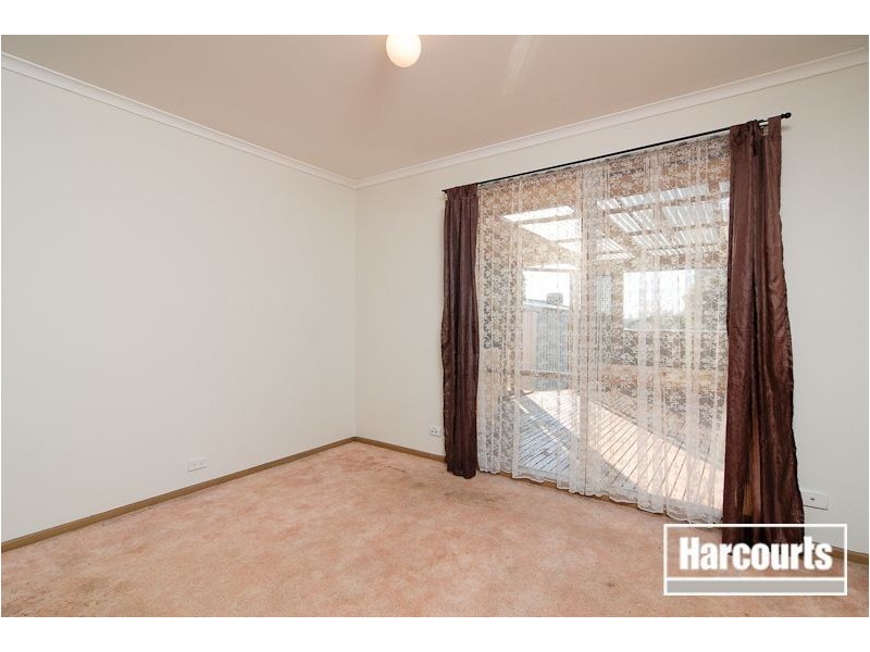 21 Ralph Crescent, Hampton Park VIC 3976