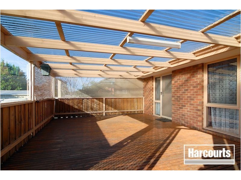 21 Ralph Crescent, Hampton Park VIC 3976