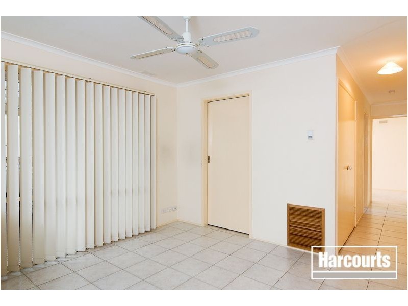 4 Highton Close, Hampton Park VIC 3976