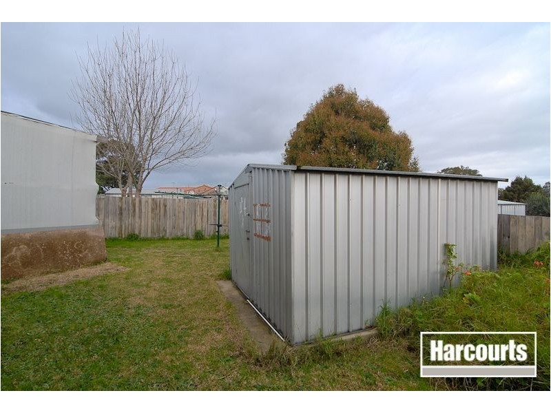 4 Highton Close, Hampton Park VIC 3976