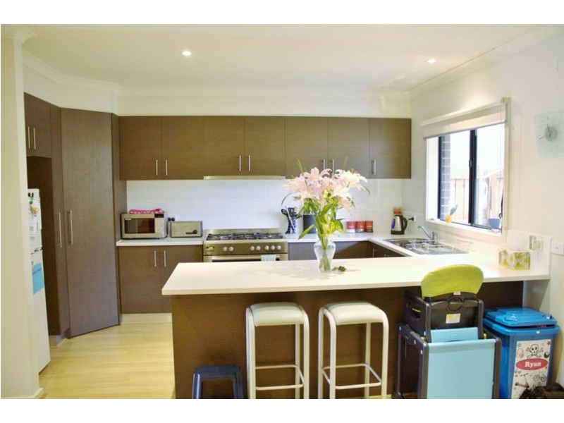 4/30 Central Road, Hampton Park VIC 3976