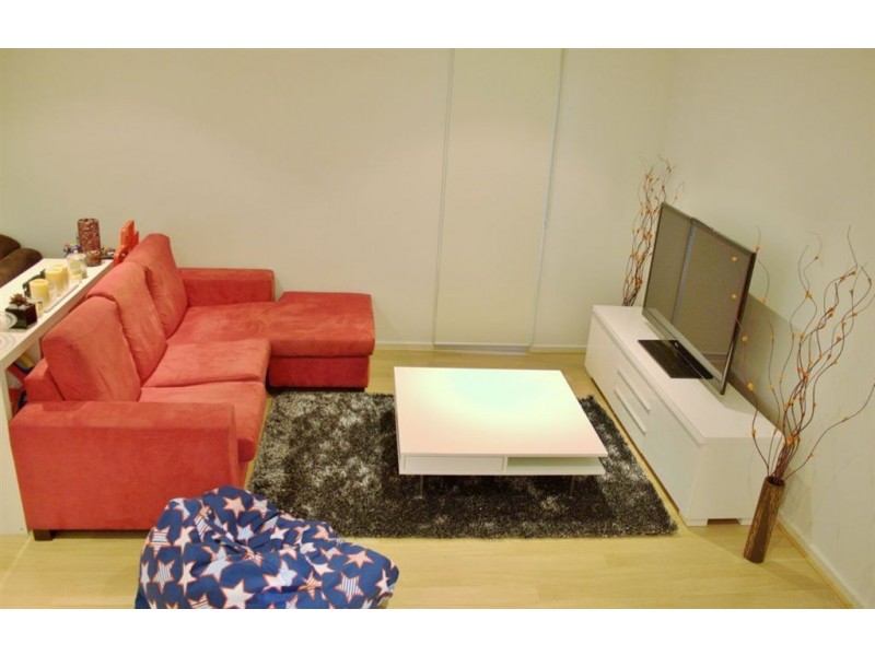 4/30 Central Road, Hampton Park VIC 3976