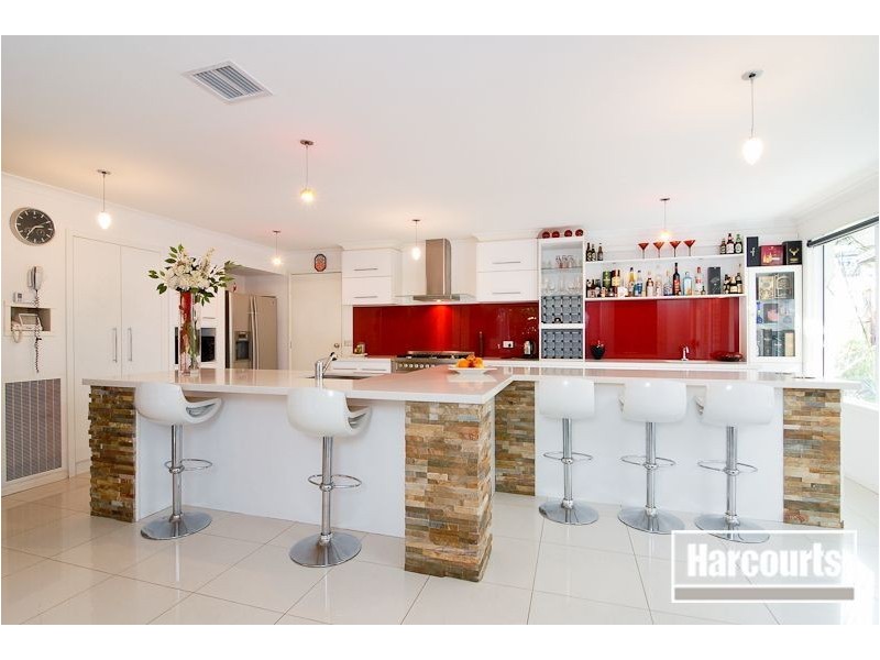 9 Fitzgerald Road, Hallam VIC 3803