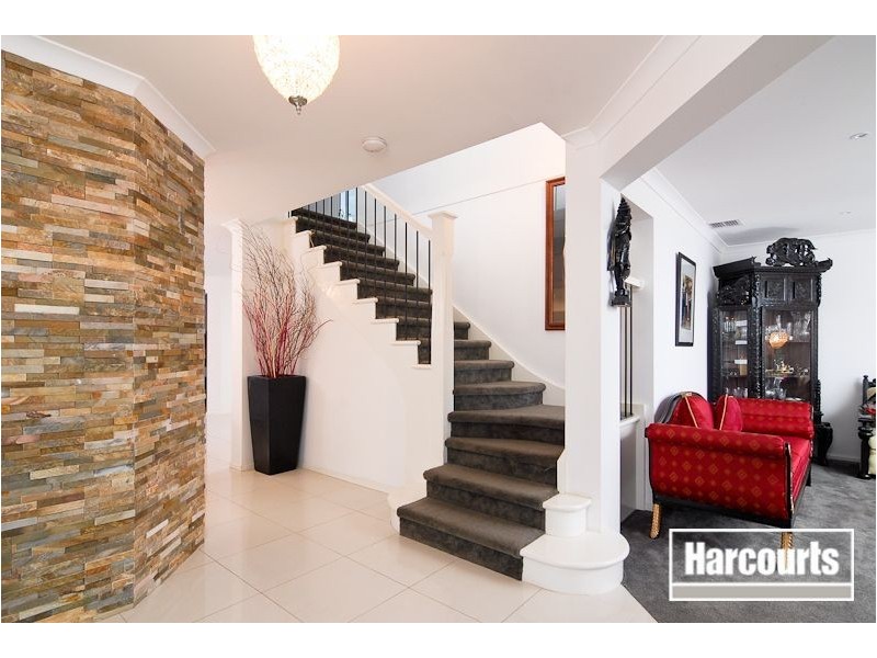 9 Fitzgerald Road, Hallam VIC 3803