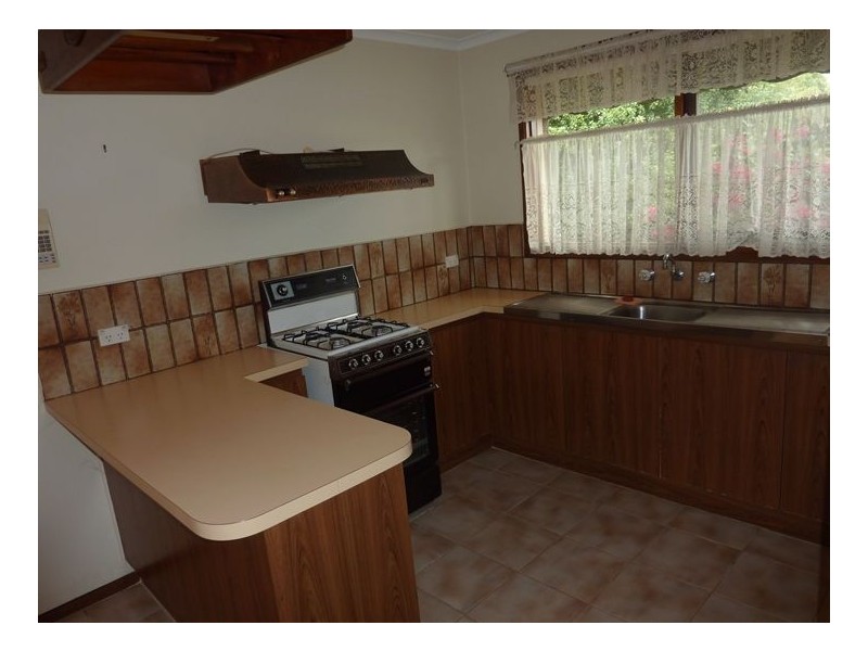 12 Flinders Court, Cranbourne North VIC 3977