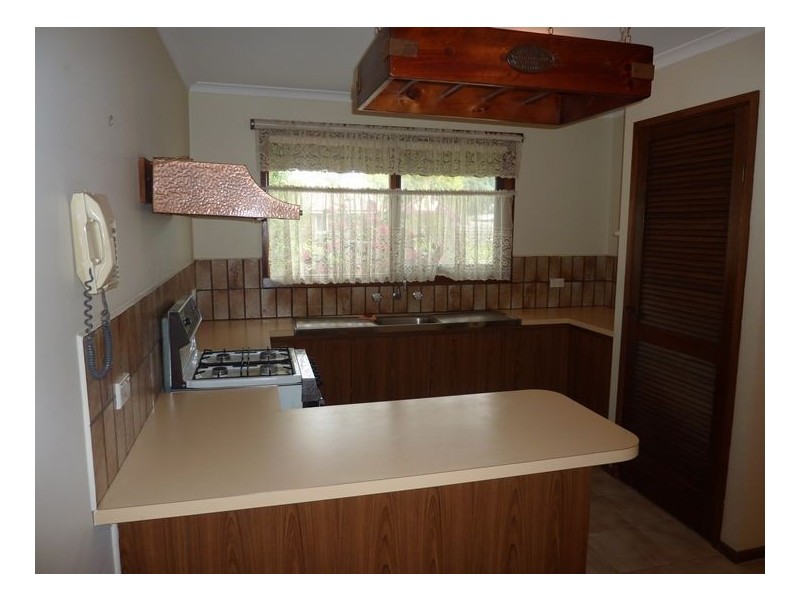 12 Flinders Court, Cranbourne North VIC 3977