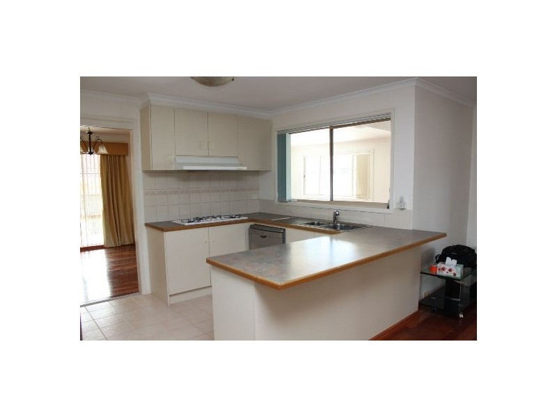 3 Dyson Drive, Lynbrook VIC 3975