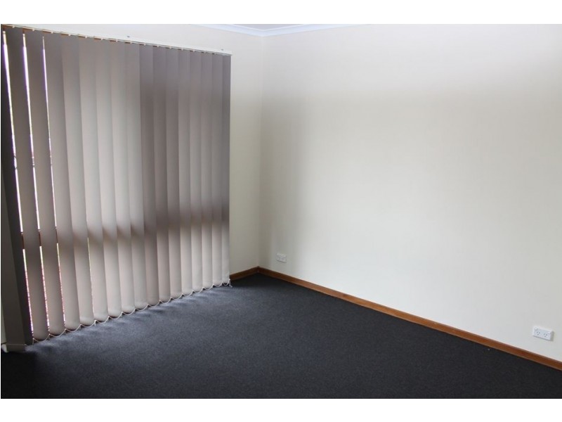 36 Leopold Crescent, Hampton Park VIC 3976