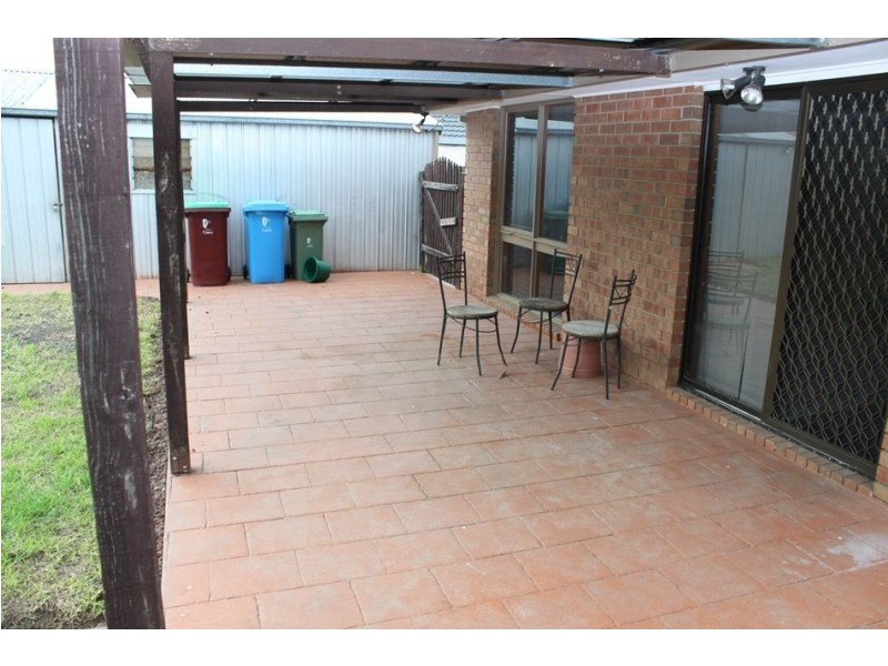 36 Leopold Crescent, Hampton Park VIC 3976