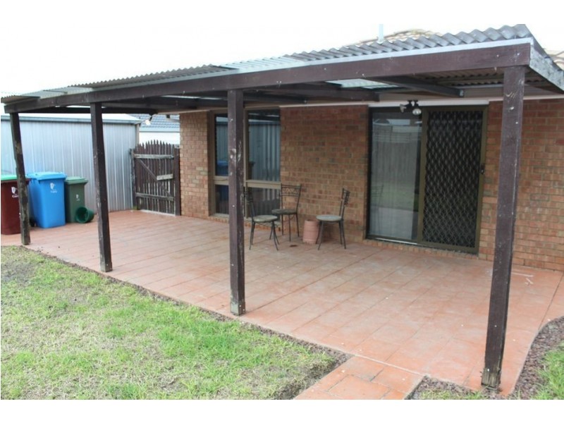 36 Leopold Crescent, Hampton Park VIC 3976