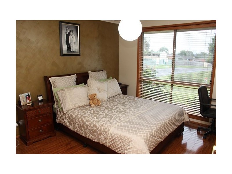 7 Thelma Rise, Hampton Park VIC 3976