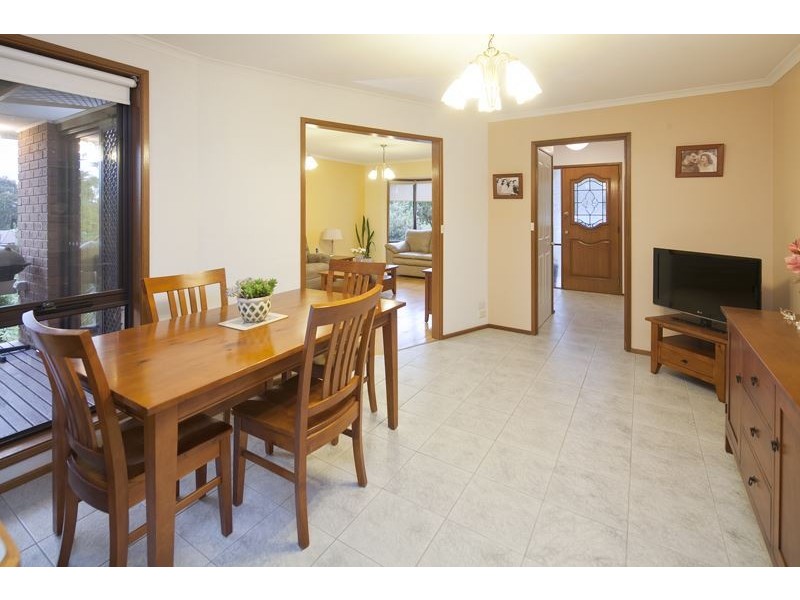 1/9 Micheala Court, Langwarrin VIC 3910