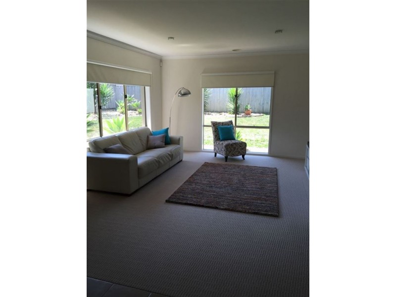 124 Sandhurst Boulevard, Sandhurst VIC 3977