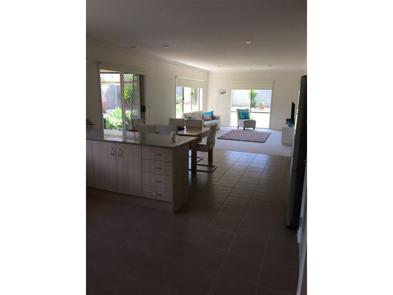 124 Sandhurst Boulevard, Sandhurst VIC 3977