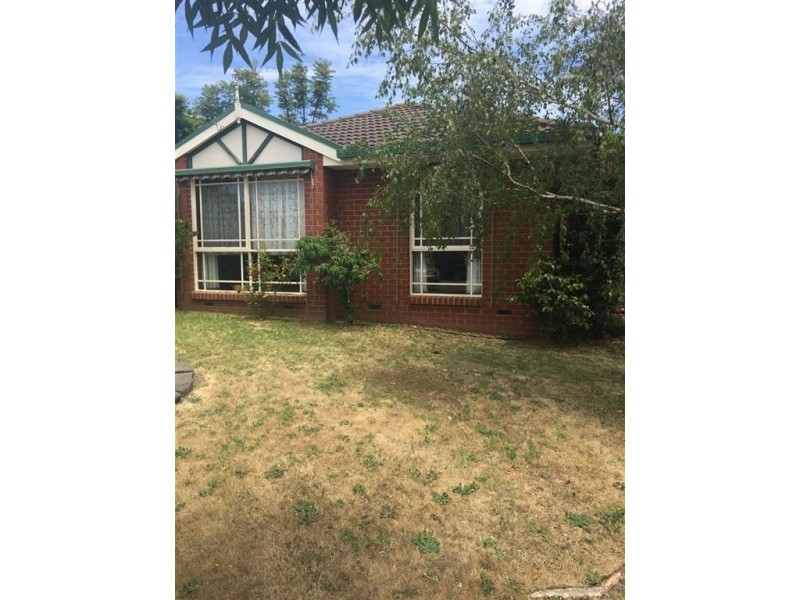 13 Allington Place, Langwarrin VIC 3910