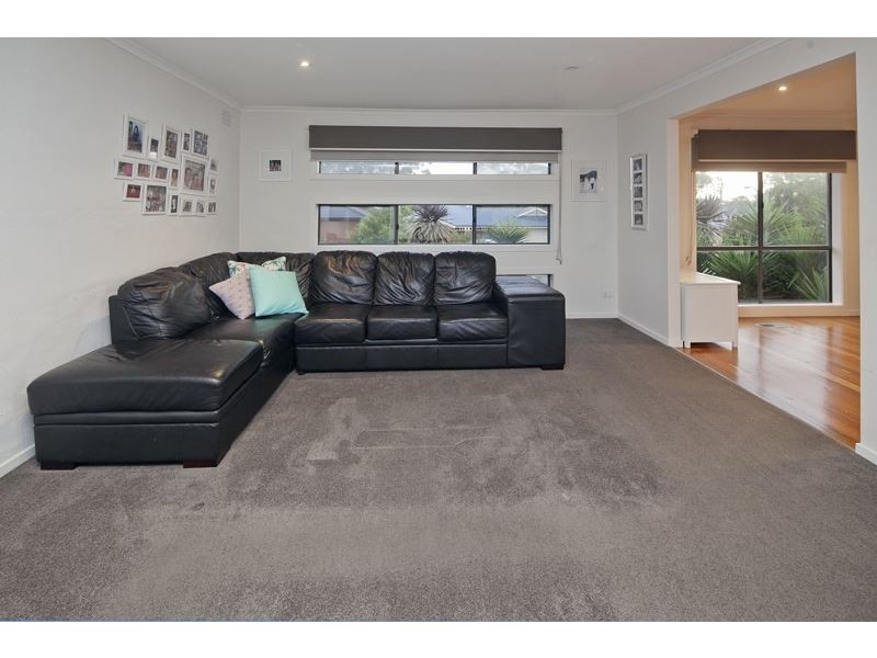 15 Daniel Drive, Langwarrin VIC 3910