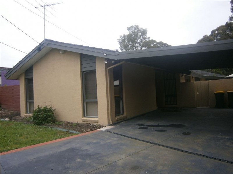 42 Maria Drive, Langwarrin VIC 3910