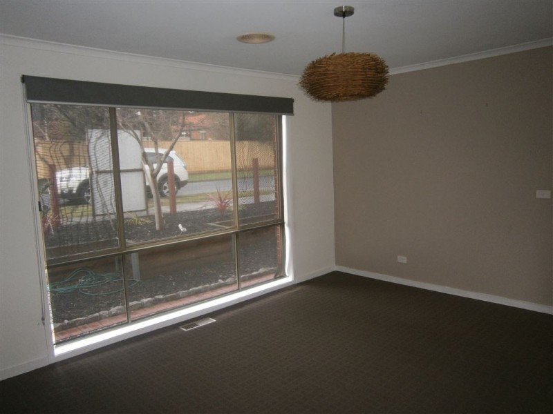 25 Lexton Drive, Langwarrin VIC 3910