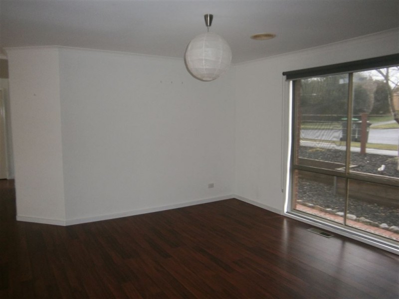 25 Lexton Drive, Langwarrin VIC 3910