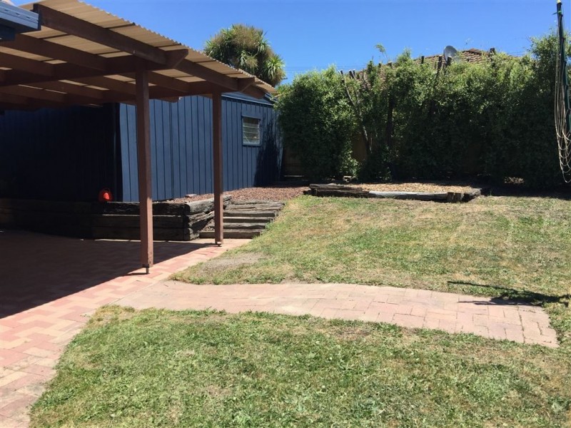 3 Dunn Crescent, Langwarrin VIC 3910