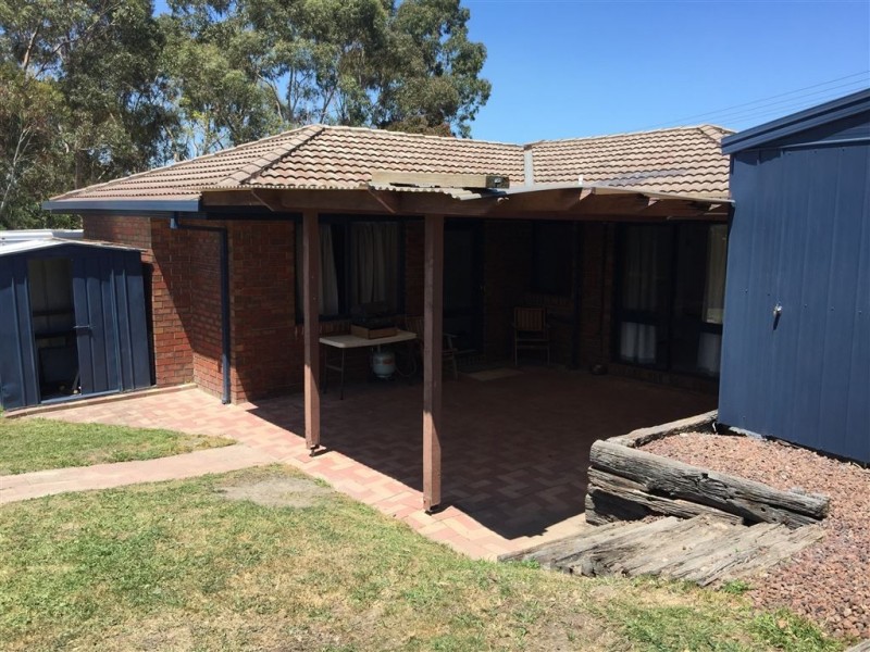 3 Dunn Crescent, Langwarrin VIC 3910