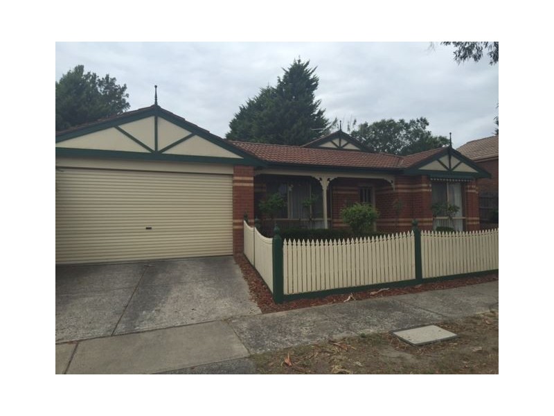 14 Beacon Drive, Langwarrin VIC 3910