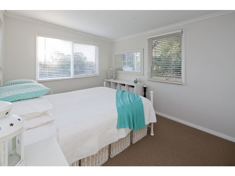 1 Ash Grove South, Langwarrin VIC 3910