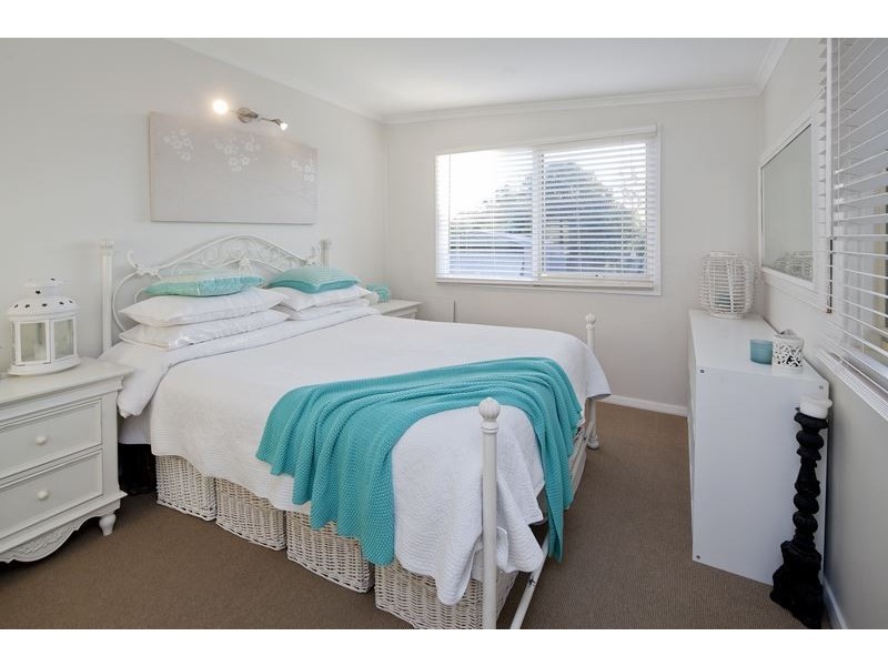 1 Ash Grove South, Langwarrin VIC 3910