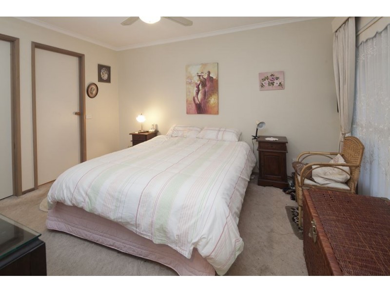 27 Beacon Drive, Langwarrin VIC 3910