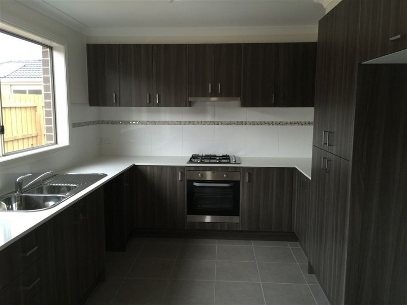 17B Warrenwood Place, Langwarrin VIC 3910