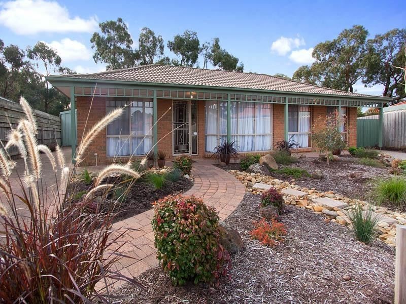 22 Huntly  Court, Langwarrin VIC 3910