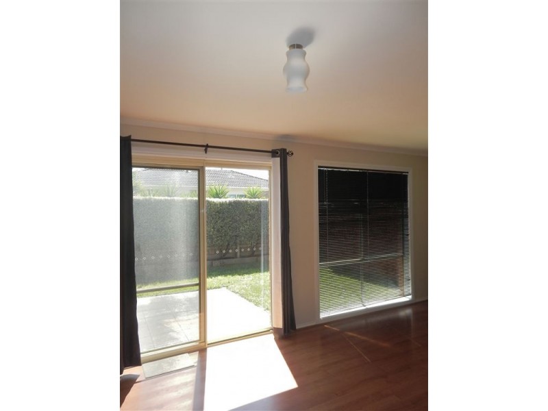 1/35 Potts Road, Langwarrin VIC 3910