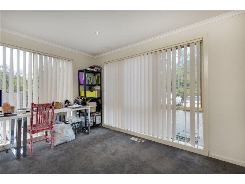 4/2 Edward Street, Langwarrin VIC 3910