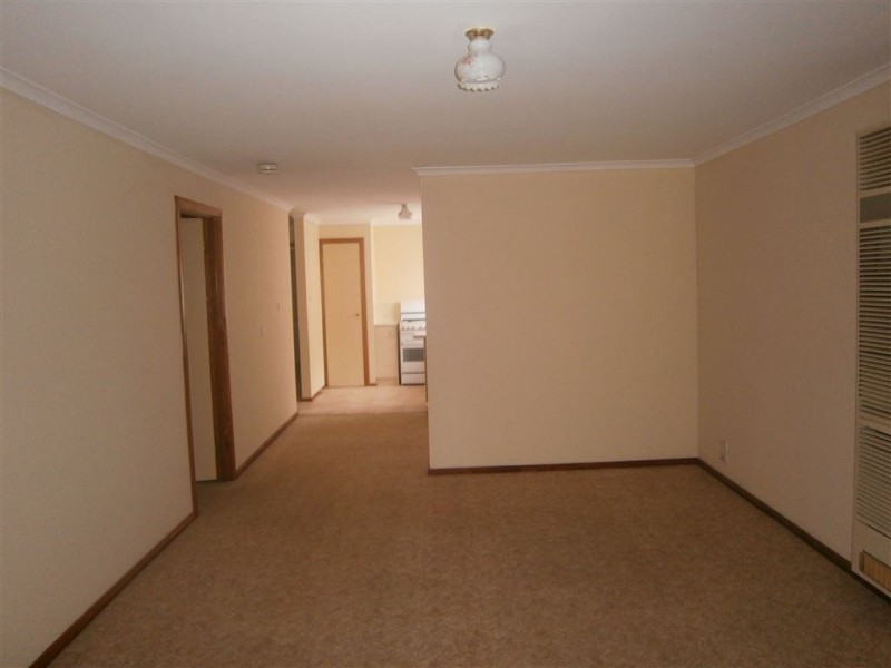 12 Julie Court, Langwarrin VIC 3910