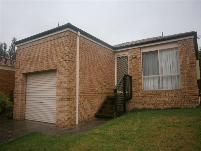 12 Julie Court, Langwarrin VIC 3910