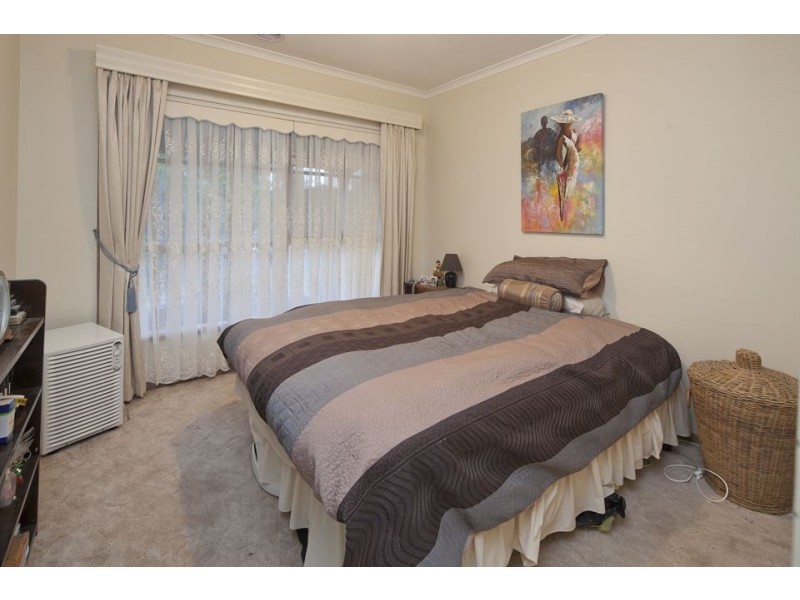 27 Beacon Drive, Langwarrin VIC 3910