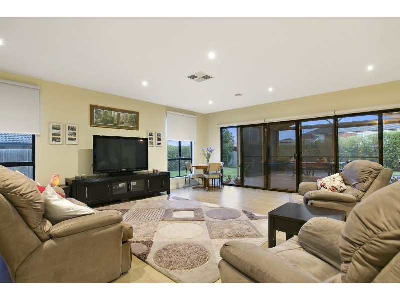 3 Hazeldene Place, Langwarrin VIC 3910