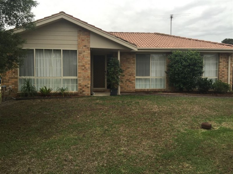 13/15 Peninsula Crescent, Langwarrin VIC 3910