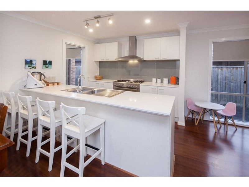 2 Bonacci Place, Langwarrin VIC 3910