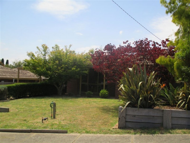 12 Elaine Court, Somerville VIC 3912