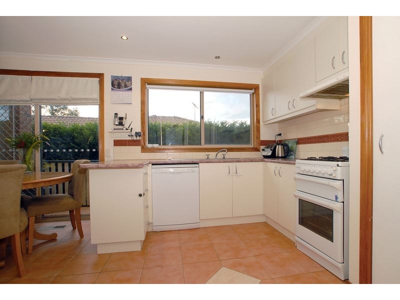 16 Julie Court, Langwarrin VIC 3910