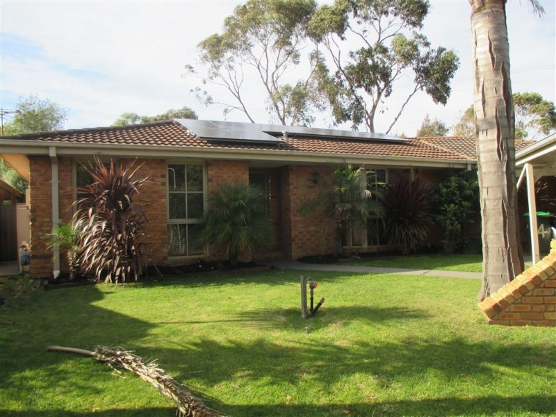 4 Lois Court, Langwarrin VIC 3910