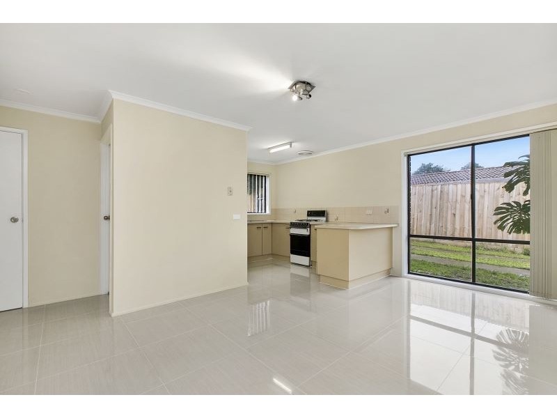18 Leonard Drive, Langwarrin VIC 3910