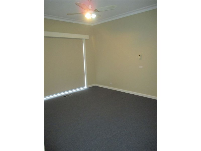 8/65 Potts Road, Langwarrin VIC 3910